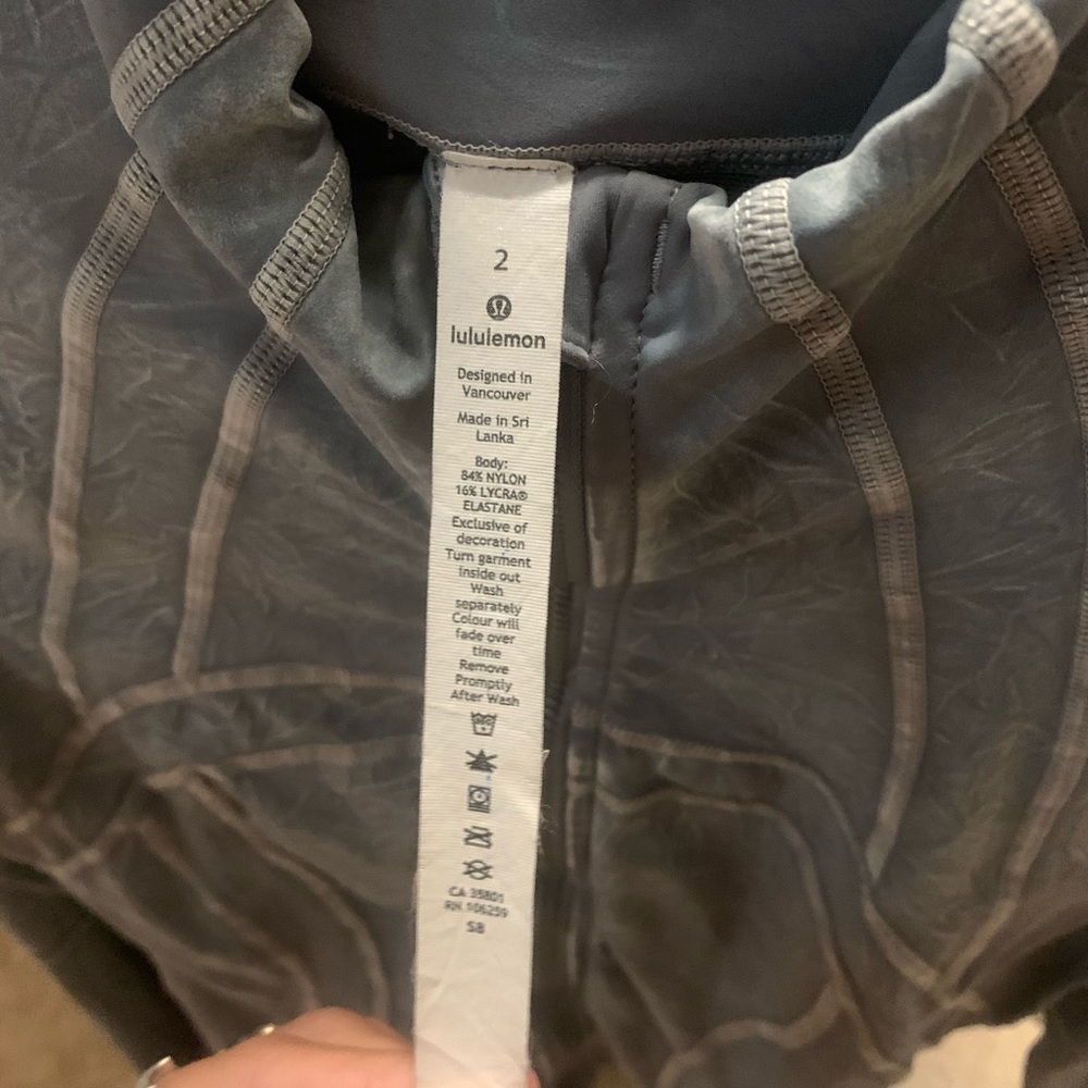Brand new Lululemon jacket (only worn once)